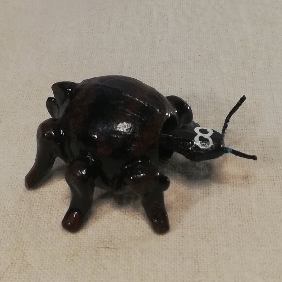 Wooden Spider Wobble Head - Picture 1 of 5